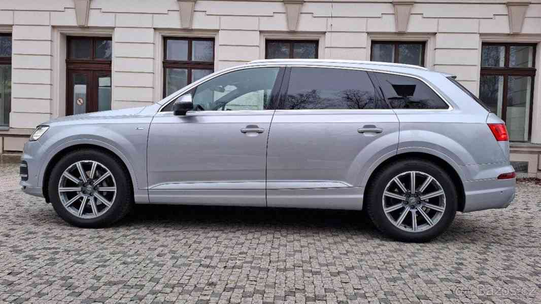 Audi Q7 S-line, 210kw, Matrix světla, - foto 3