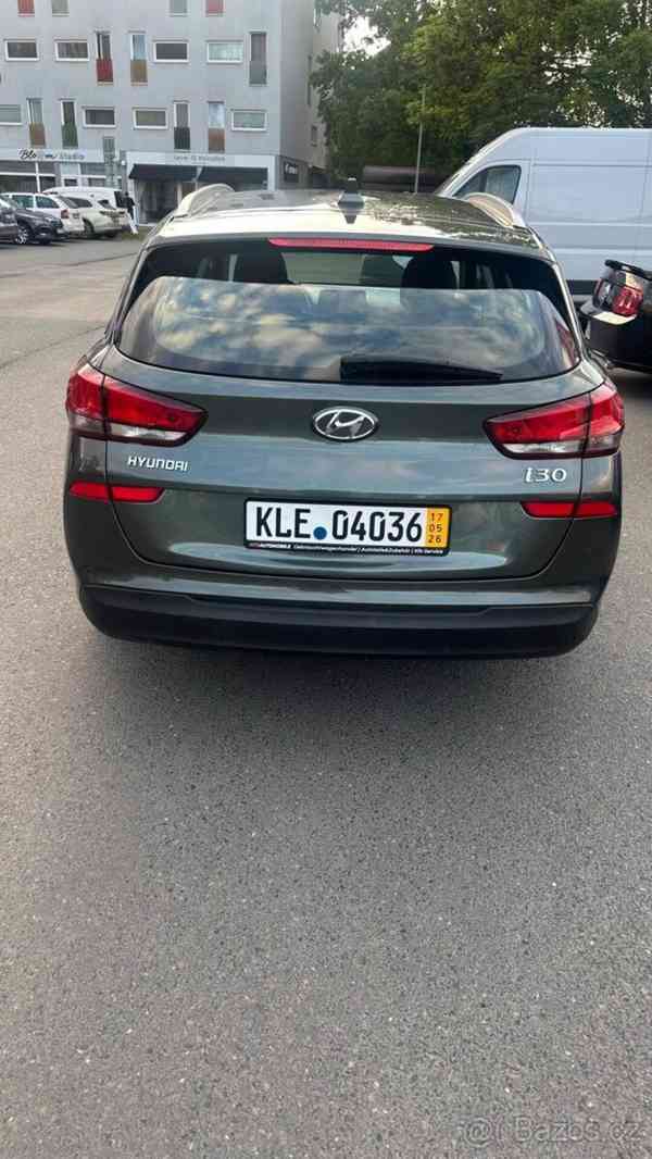 Hyundai i30 1,0 - foto 2