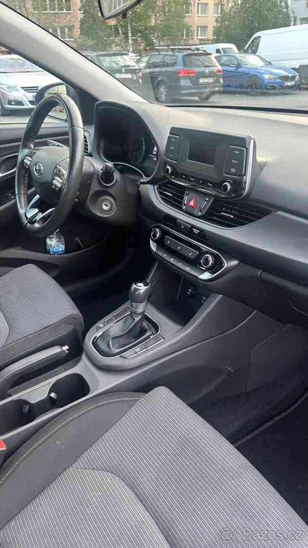 Hyundai i30 1,0 - foto 4