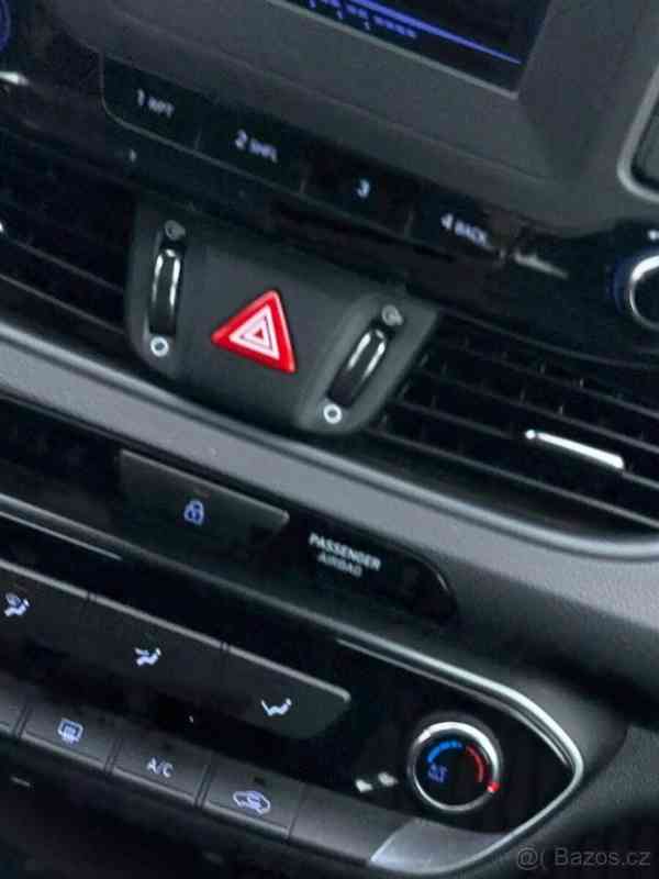 Hyundai i30 1,0 - foto 17