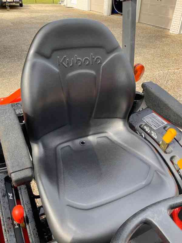 Traktor kubota B2601 HSD - foto 15