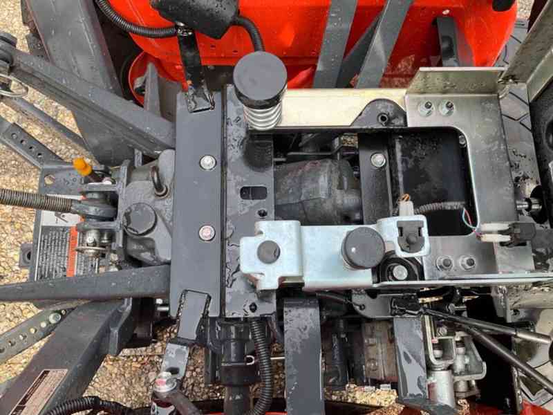 Traktor kubota B2601 HSD - foto 8