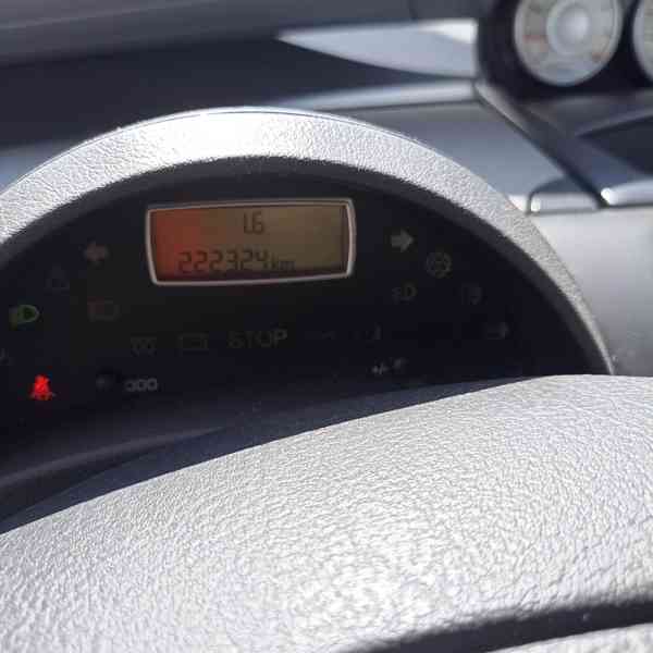 P 807 - 8 míst - foto 5