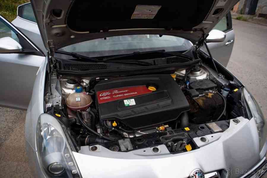 Alfa Romeo Giulietta 1,7   TBI QUADRIFOGLIO VERDE - foto 8