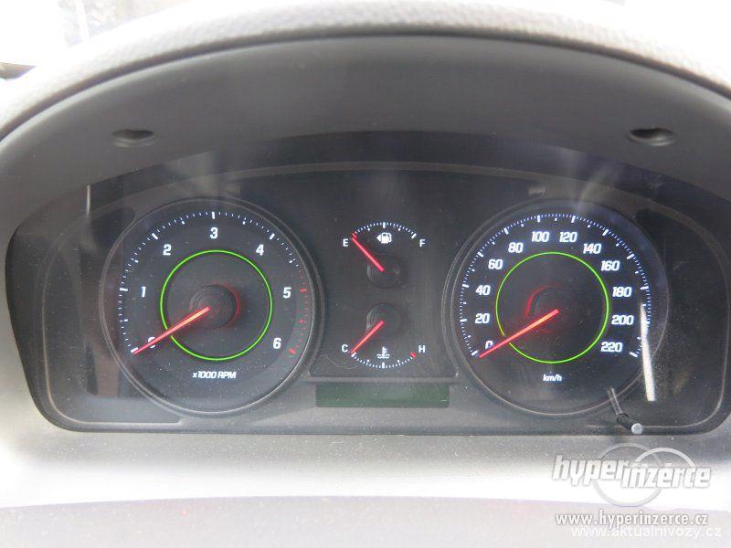Chevrolet Captiva 2.0, nafta, RV 2010 - foto 3