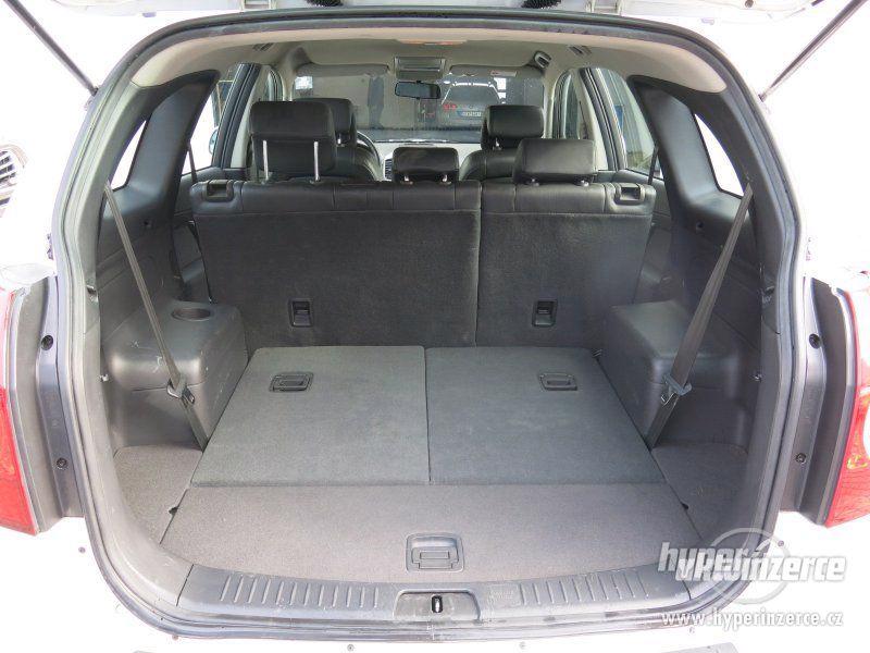 Chevrolet Captiva 2.0, nafta, RV 2010 - foto 12