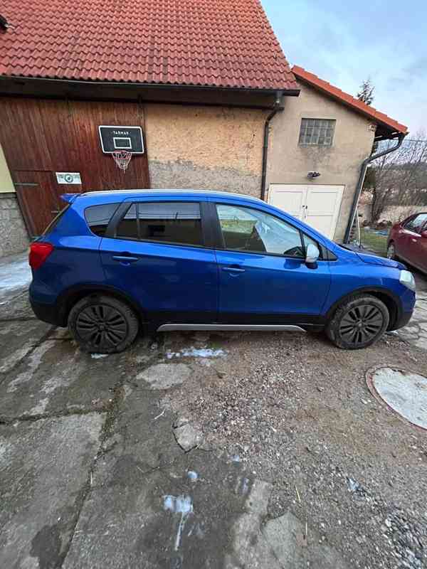 Suzuki SX4 S-Cross - foto 6