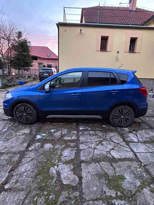 Suzuki SX4 S-Cross - foto 8