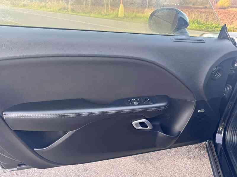 Dodge Challenger 3,6 GT RWD 2021 AKCE JARO 26 !! - foto 13