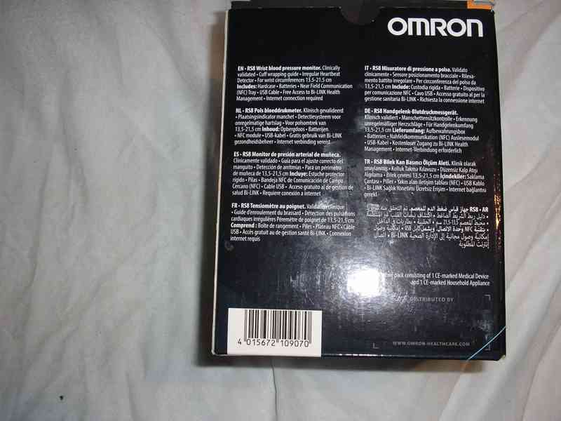 Tonometr OMRON RS8 s NFC/USB adaptérem - foto 4