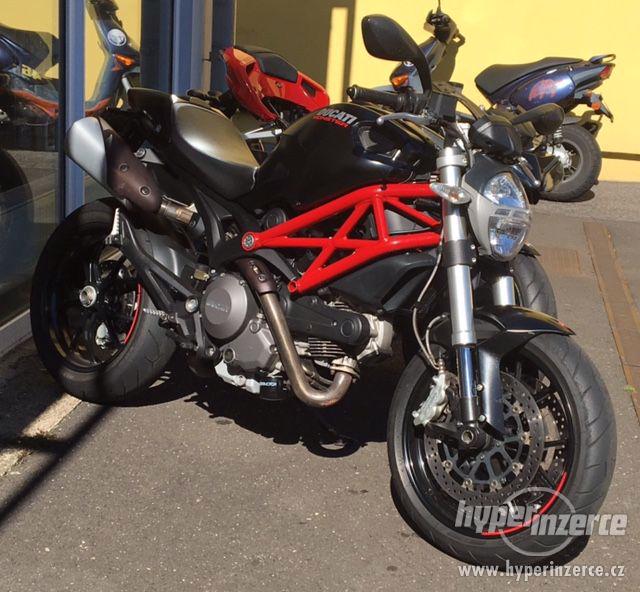 Ducati Monster 796 - foto 1