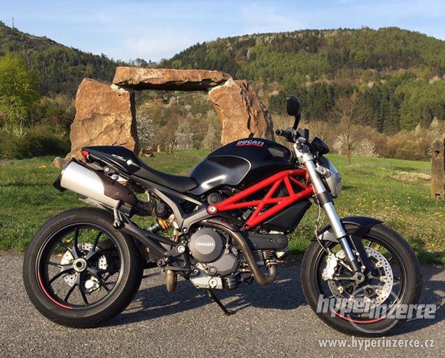 Ducati Monster 796 - foto 2
