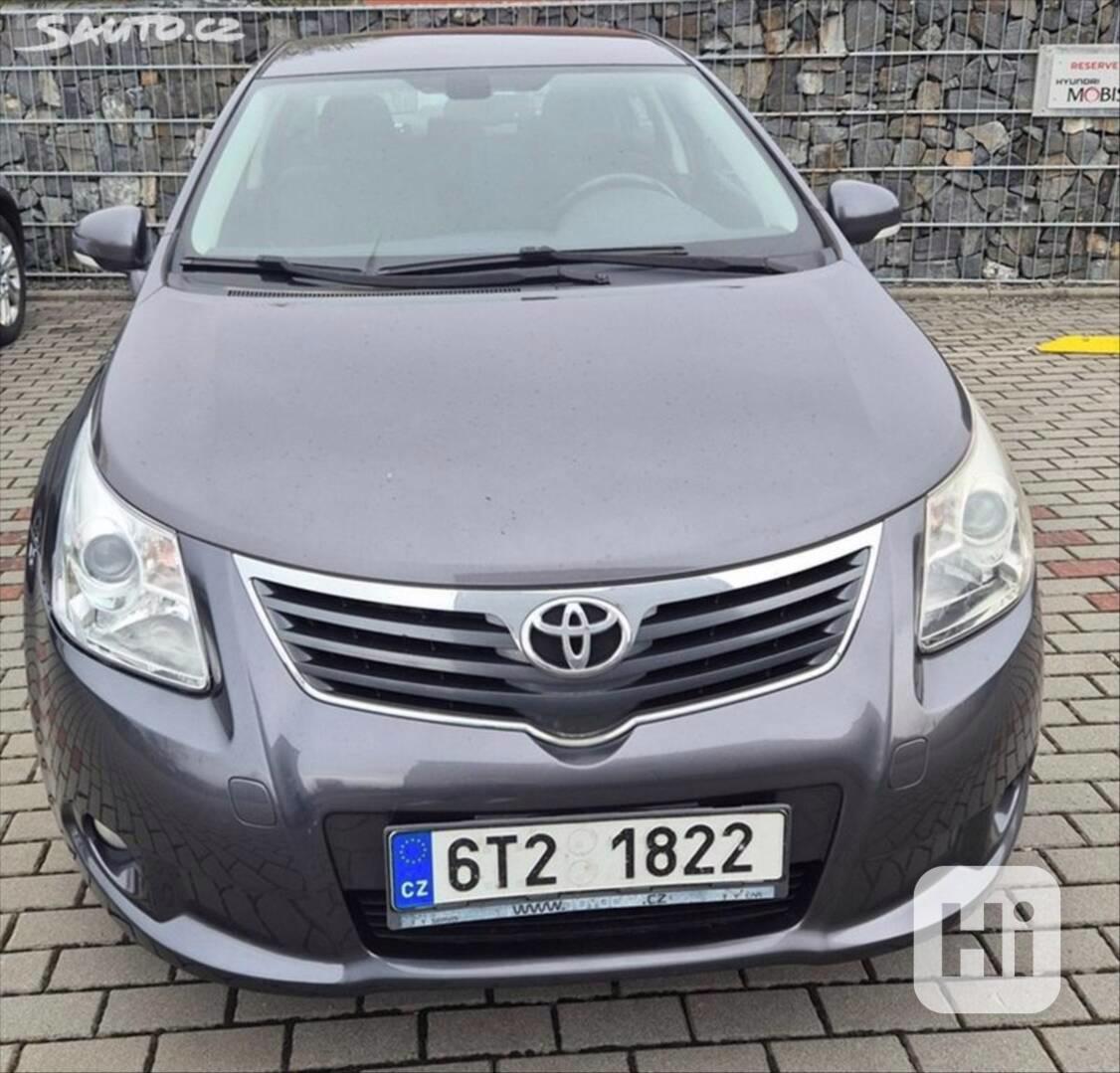 Toyota Avensis 2,0   T27 2.0 93kW - foto 1