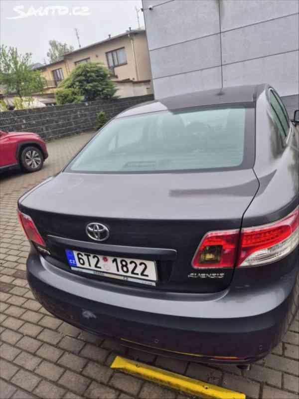 Toyota Avensis 2,0   T27 2.0 93kW - foto 5