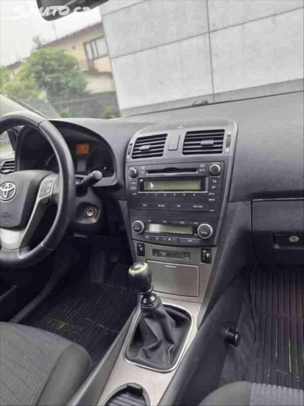 Toyota Avensis 2,0   T27 2.0 93kW - foto 6