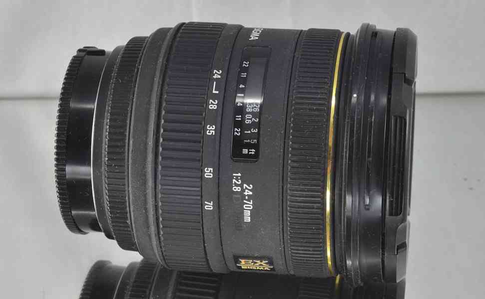 pro SONY A - SIGMA 24-70 mm f/2,8 EX DG HSM - foto 6