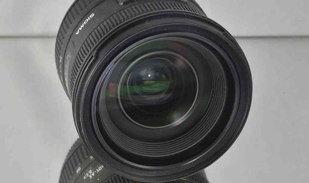 pro SONY A - SIGMA 24-70 mm f/2,8 EX DG HSM - foto 4