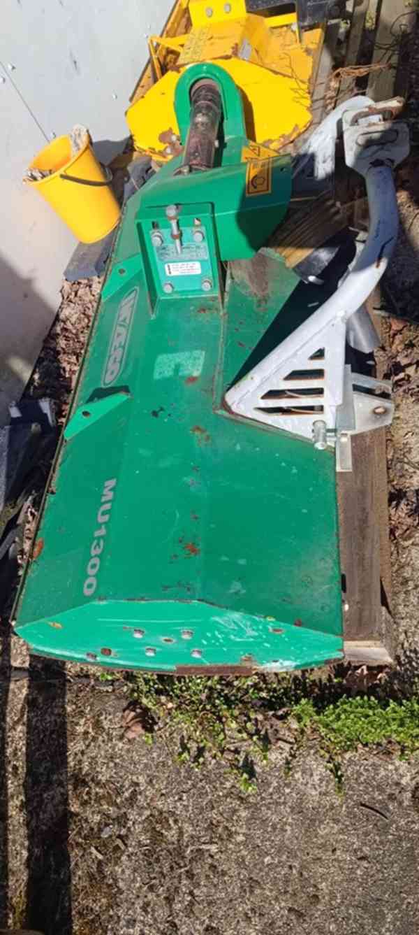 Malotraktor Farmář Wisconsin a přívěs traktorový vč. přísl. - foto 14