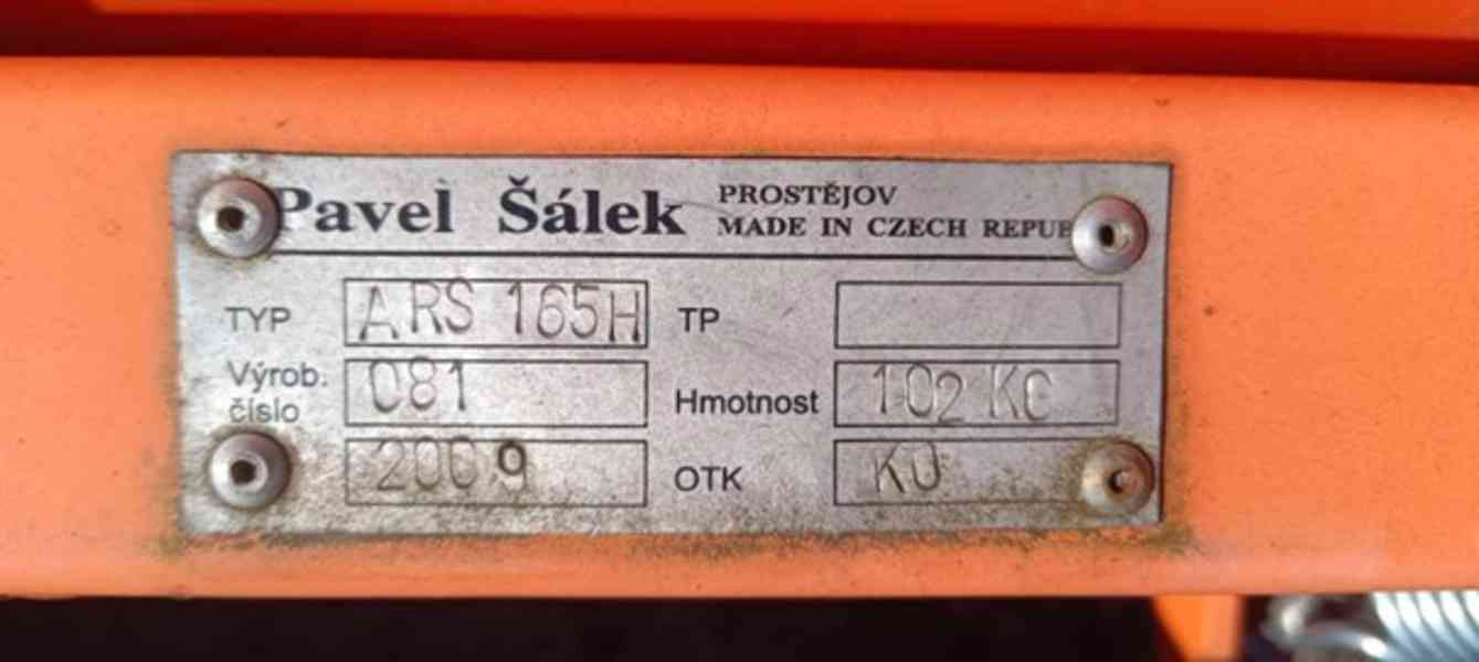 Malotraktor Farmář Wisconsin a přívěs traktorový vč. přísl. - foto 11