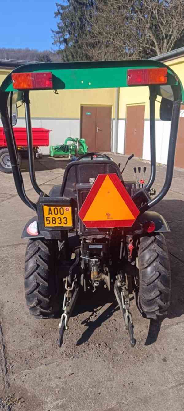 Malotraktor Farmář Wisconsin a přívěs traktorový vč. přísl. - foto 3