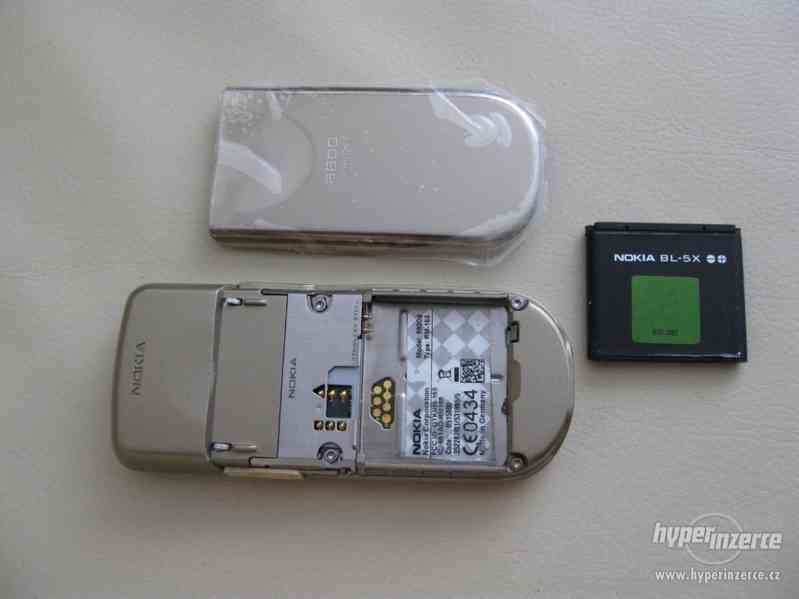 Nokia 8800 Sirocco Gold  z r.2007 - made in Germany - foto 17