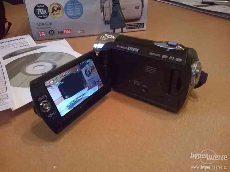 Digitální kamera Panasonic SDR-S26 - foto 4