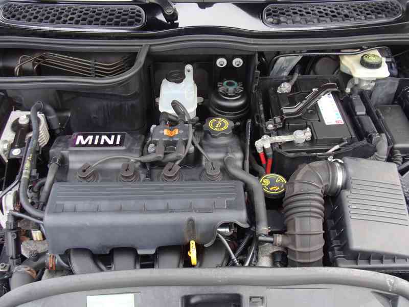 Mini One, 1.6i, Servisní kniha - foto 13