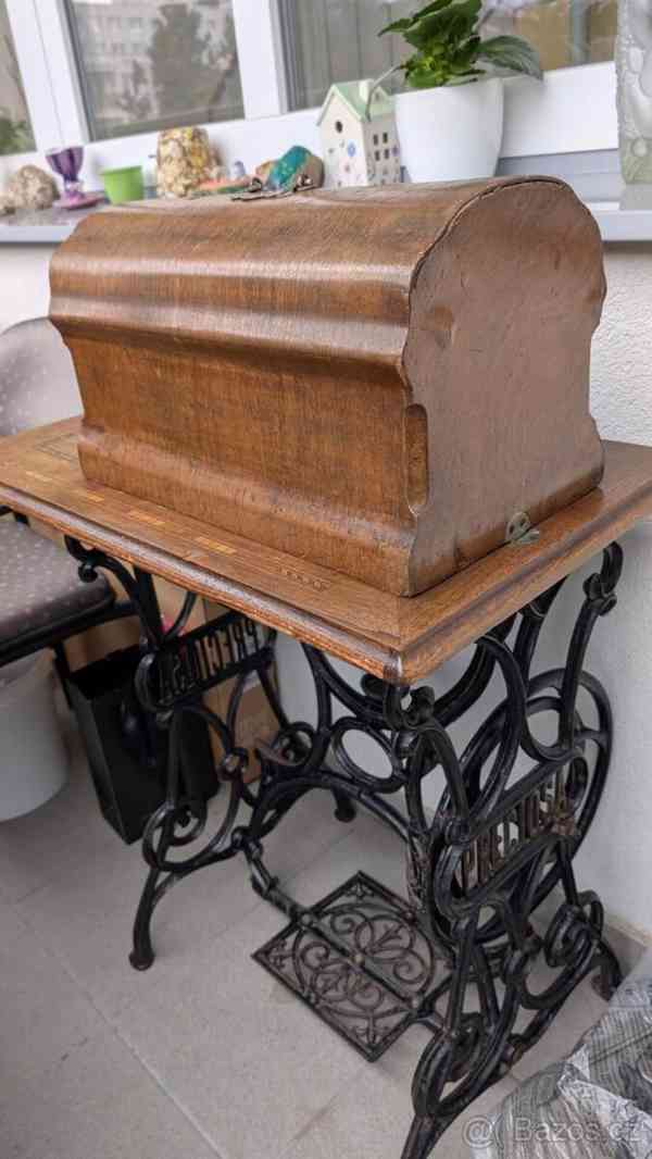 Starožitný retro šicí stroj PRECIOSA - foto 5