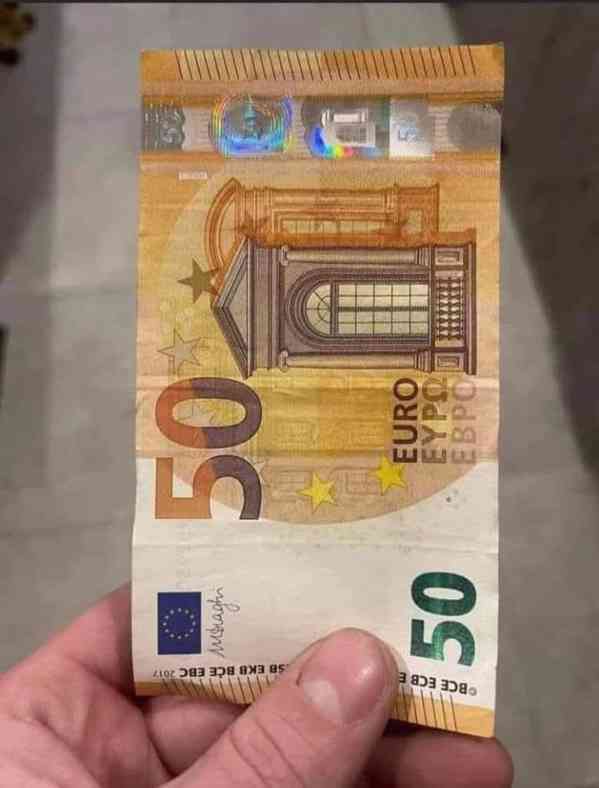 Úvěry, půjčky a financování pro každého v České republice - foto 2
