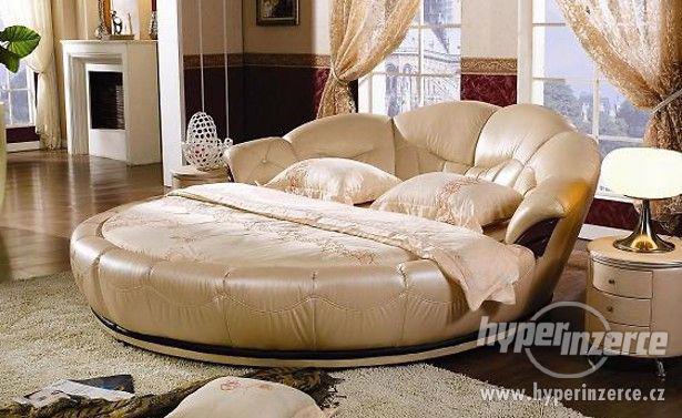 Luxusní kulatá postel + rošty + matrace! - foto 1