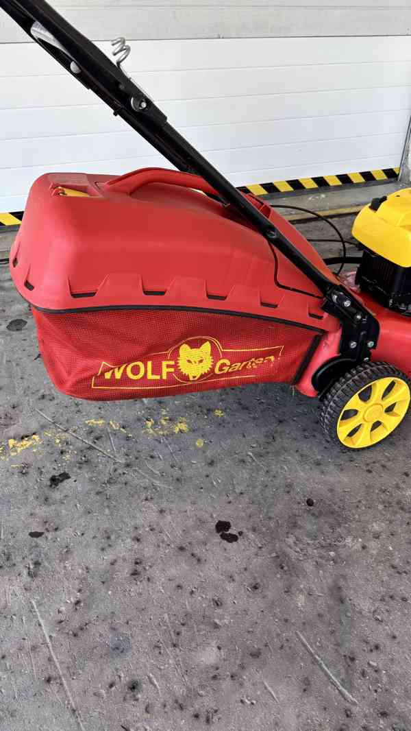 Benzínová sekačka s pojezdem WOLF-Garten 46 cm - foto 9