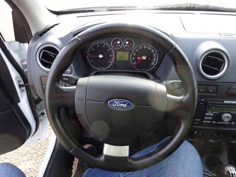 Ford Fusion 1.4i r.v.2009 59KW 1.Maj.serv.kn.Koup.ČR (DPH) - foto 10