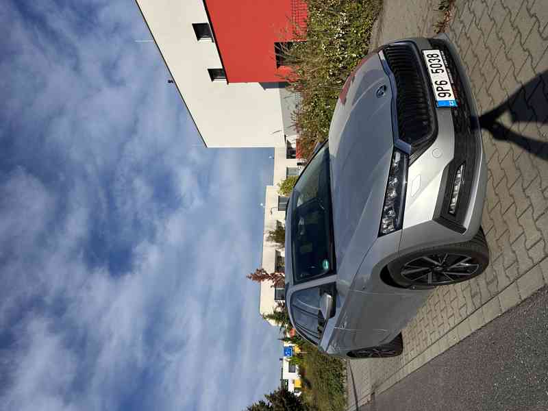 146.000 km - Škoda Octavia IV 4×4 Clever - rok 12/21  - foto 3