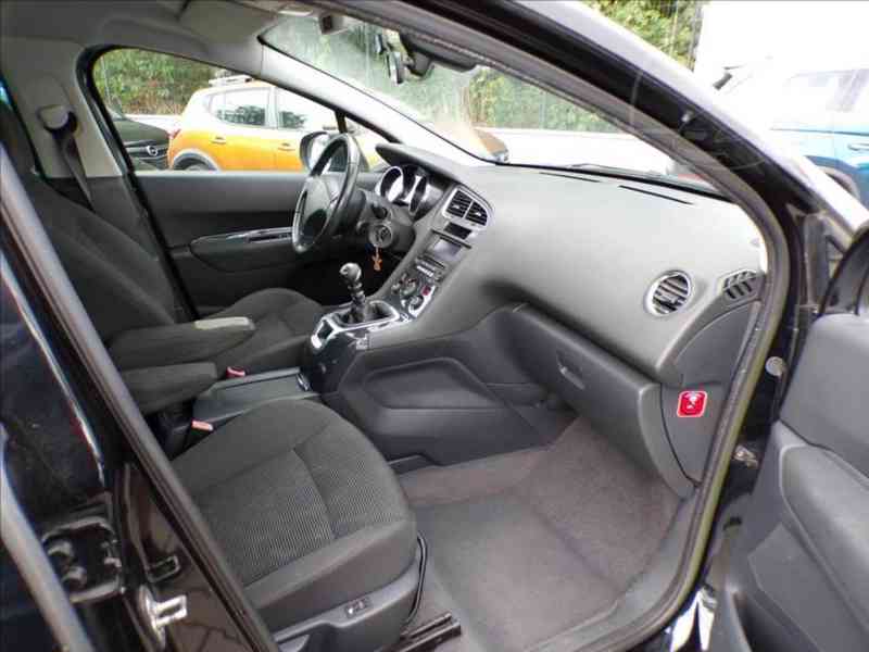 Peugeot 5008 2,0 HDI TAŽNÉ ZAŘÍZENÍ - foto 11