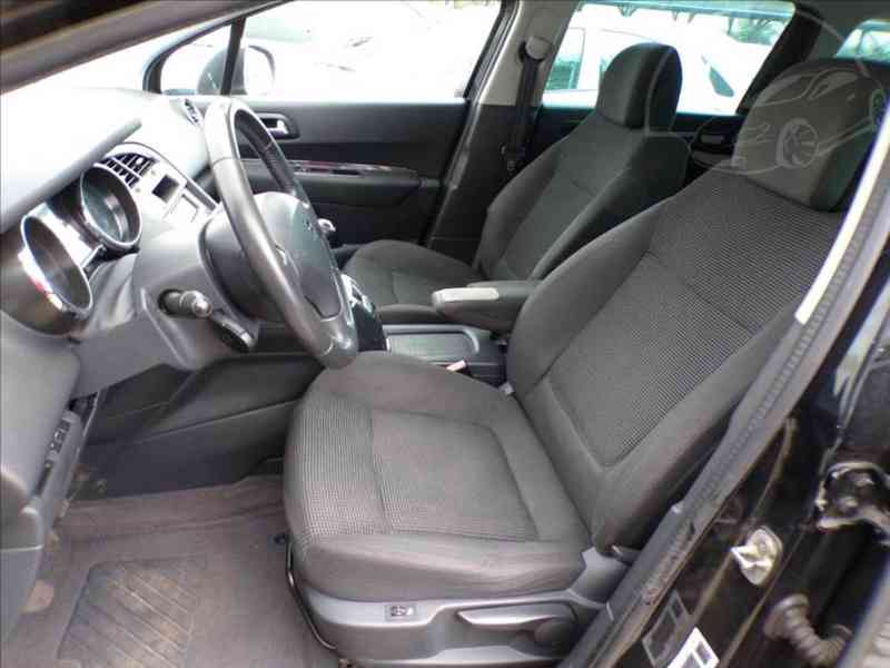 Peugeot 5008 2,0 HDI TAŽNÉ ZAŘÍZENÍ - foto 7