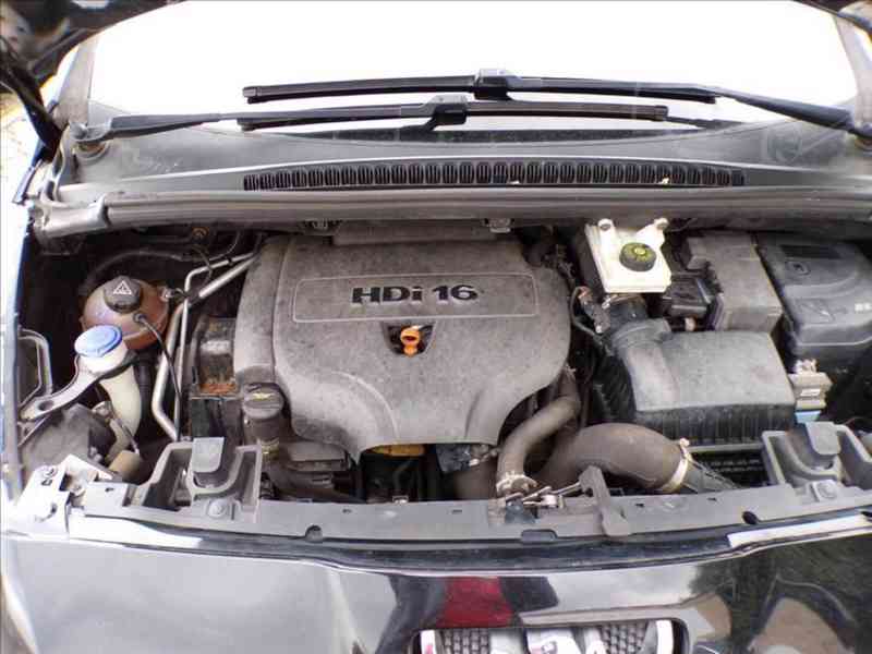Peugeot 5008 2,0 HDI TAŽNÉ ZAŘÍZENÍ - foto 13