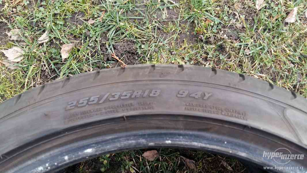 pneu GOODYEAR EAGLE F1 255/35 R18 - foto 3