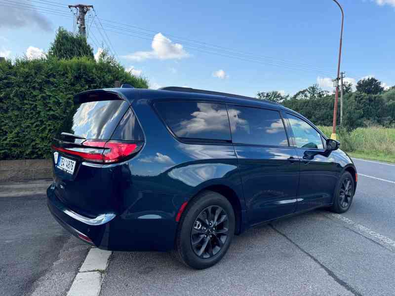 Chrysler Pacifica 3.6 S RU DVD 2022 NEW DPH AKCE - foto 4