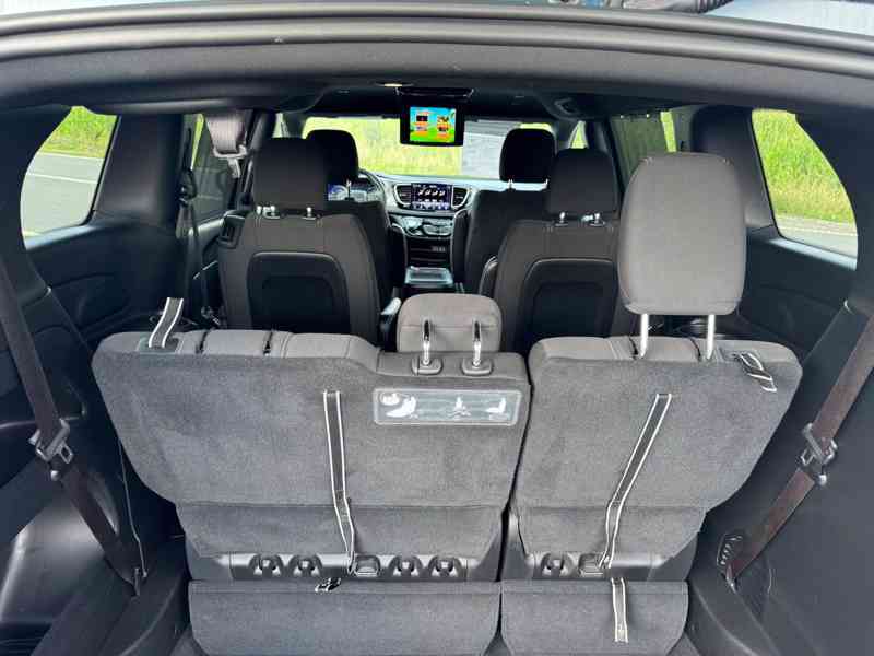 Chrysler Pacifica 3.6 S RU DVD 2022 NEW DPH AKCE - foto 7