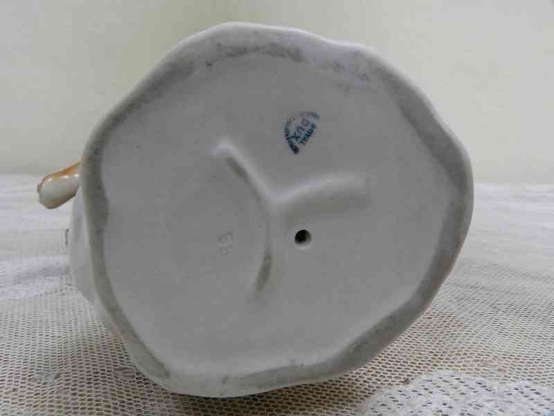 Hezká porcelánová soška Veverka Royal Dux - foto 6