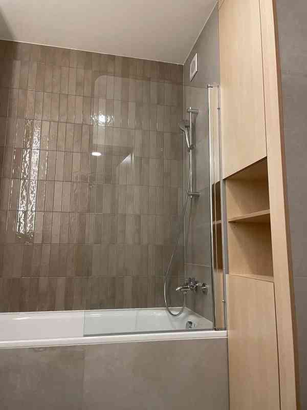Pronájem bytu 2+kk 56 m² - foto 4