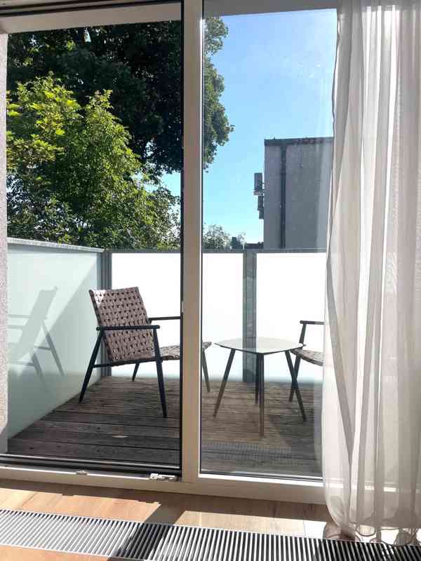 Pronájem bytu 2+kk 56 m² - foto 2