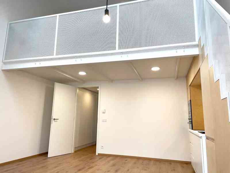 Pronájem bytu 2+kk 56 m² - foto 5