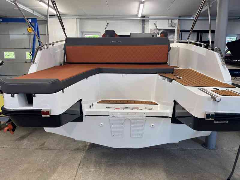 Nový motorový člun Coaster 640 SD+MOTOR - foto 2