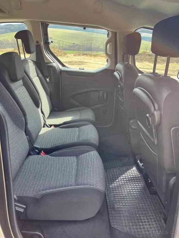 Citroën Berlingo 1,6   Multispace HDI 73 kW - foto 11