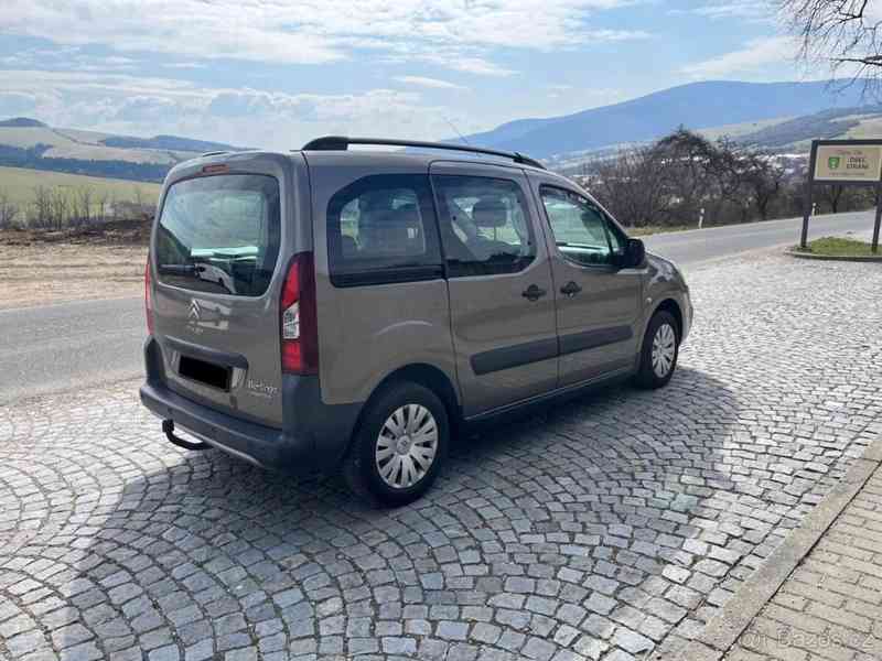 Citroën Berlingo 1,6   Multispace HDI 73 kW - foto 8