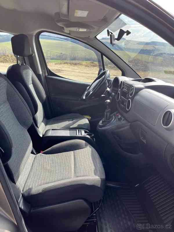 Citroën Berlingo 1,6   Multispace HDI 73 kW - foto 10