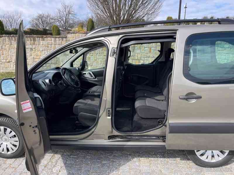 Citroën Berlingo 1,6   Multispace HDI 73 kW - foto 13