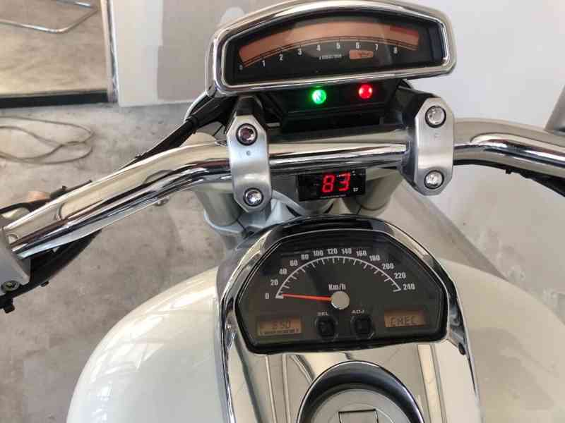 Suzuki Intruder VZR 1800 (boulevard) - foto 14