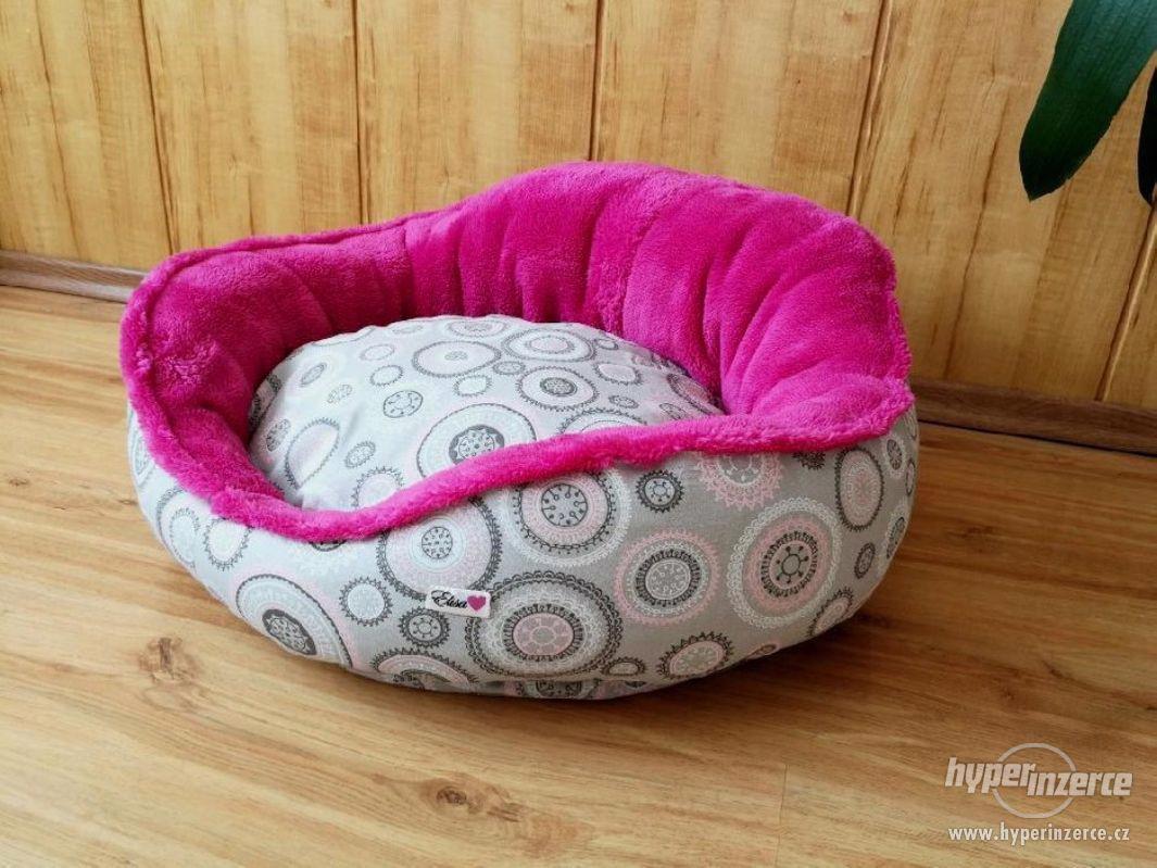 Pelíšek pro menší plemena psů a kočičky - foto 1
